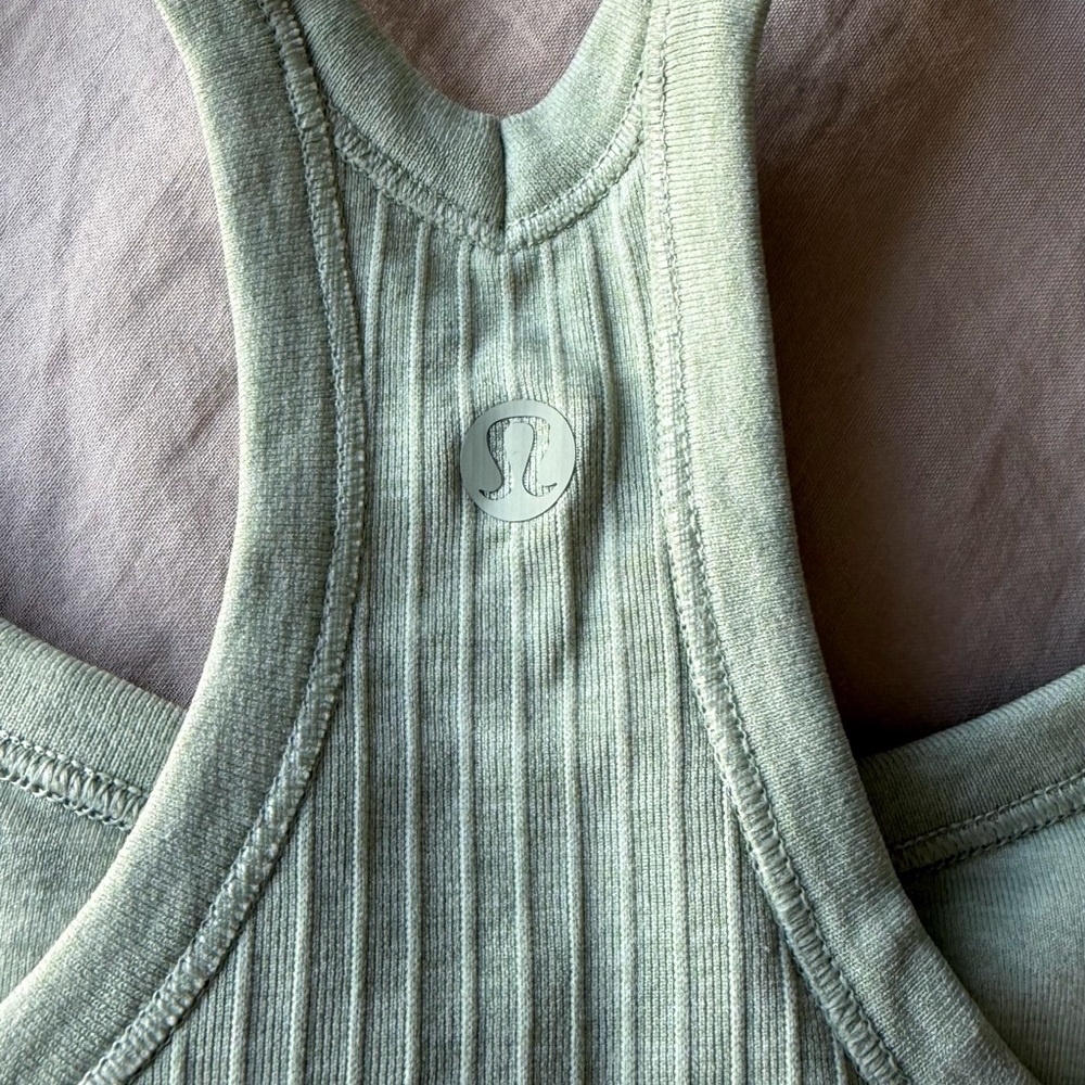 Lululemon Ebb to street Tank Top light support B/C cup - Picture 3 of 4